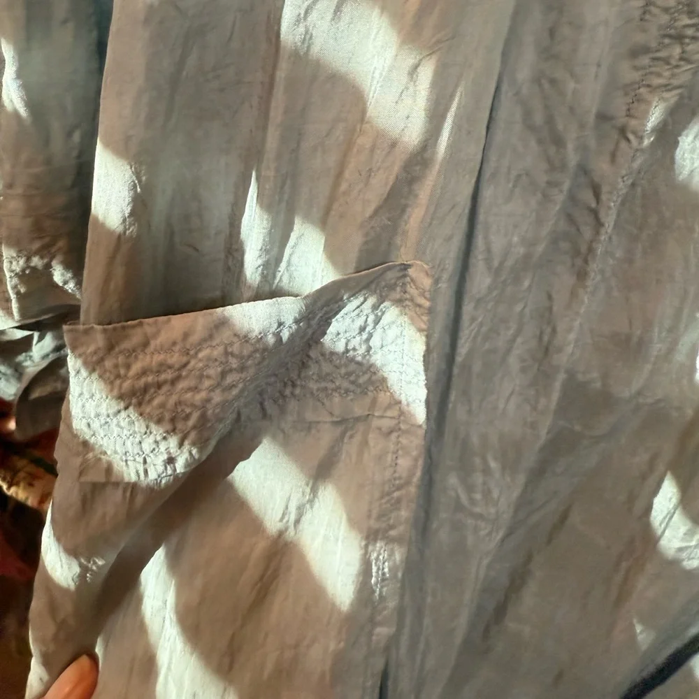 Vintage silk Gray Textured Kimono Robe - Picture 4 of 5